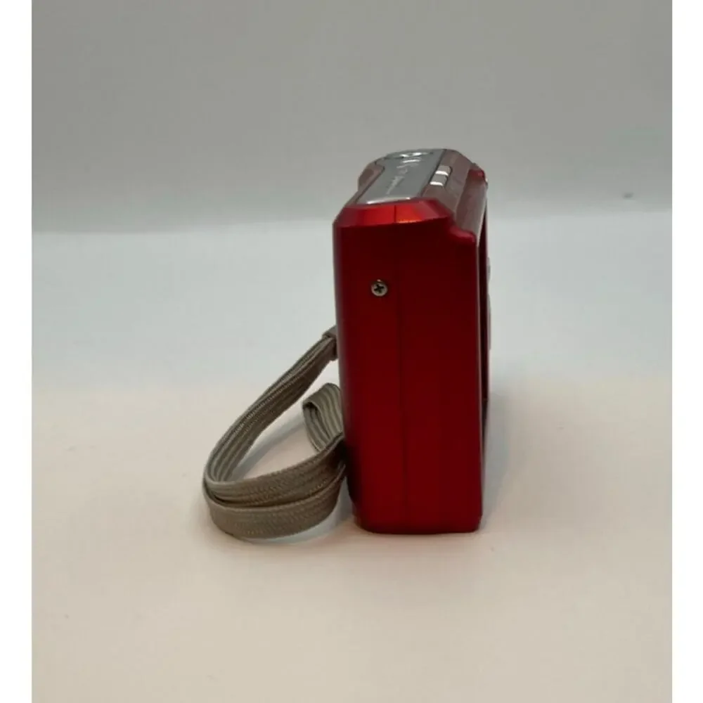 Nikon Coolpix L18 8MP Digital Camera Red For Parts Repair Untested READ